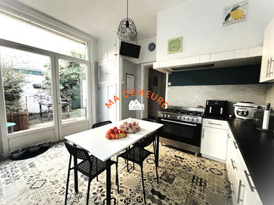 Maison ancienne - 131 m² - 6 pièces