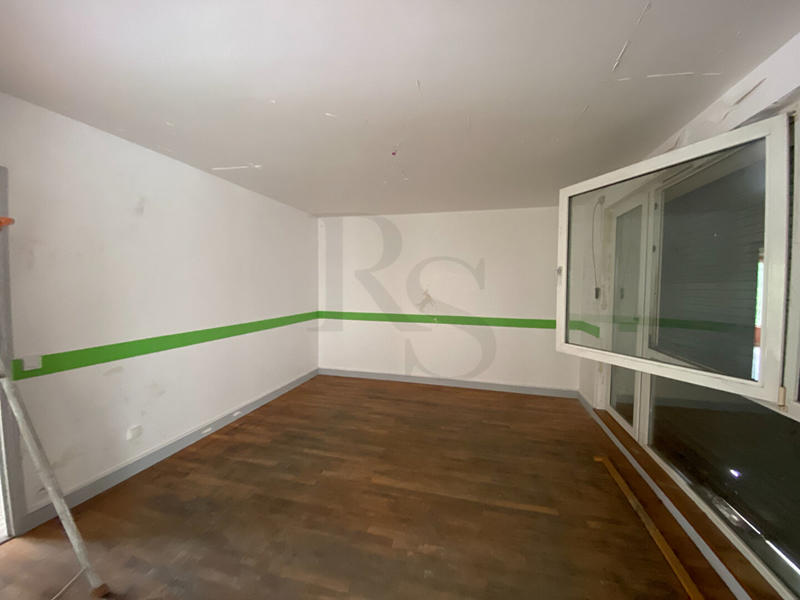 Immeuble - 15 pièces