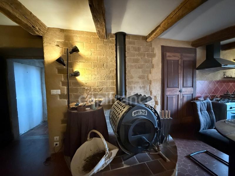 Maison - 352 m² - 6 pièces