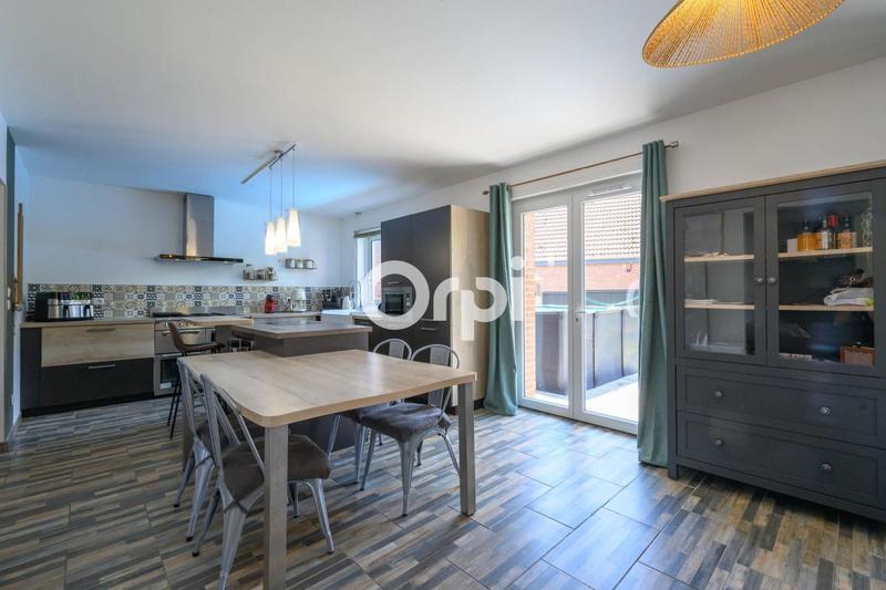 Maison - 96 m² - 4 pièces