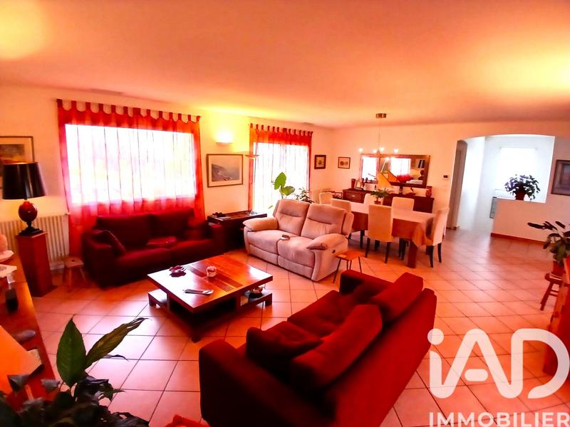 Maison de maîtres - 176 m² - 6 pièces