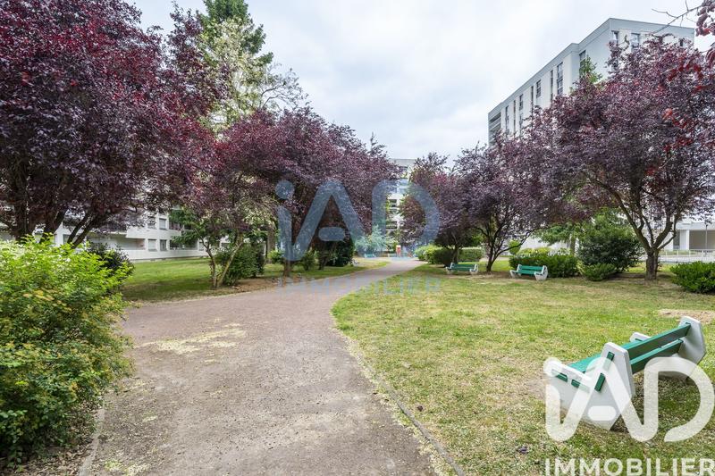 Appartement - 99 m² - 5 pièces