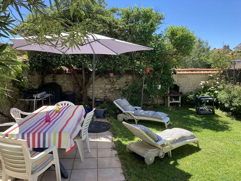 Maison - 152 m² - 6 pièces