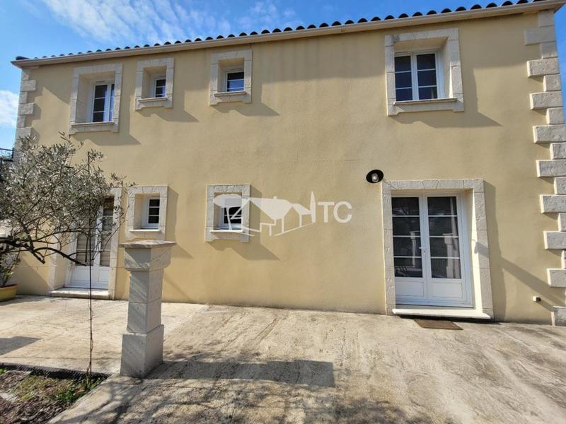 Maison - 172 m² - 8 pièces