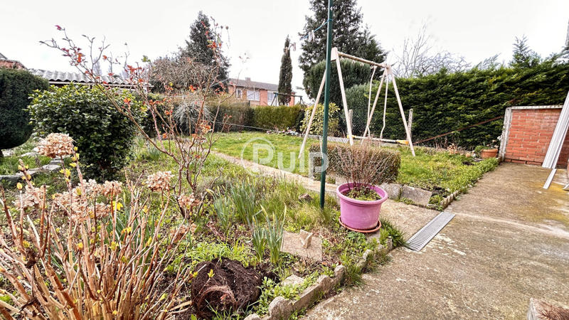 Maison - 95 m² - 4 pièces