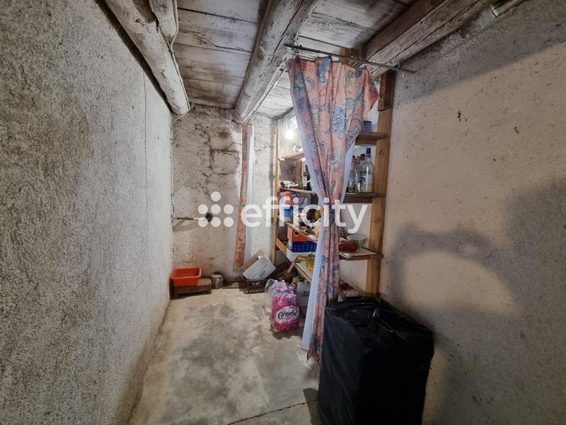 Maison - 90 m² - 3 pièces