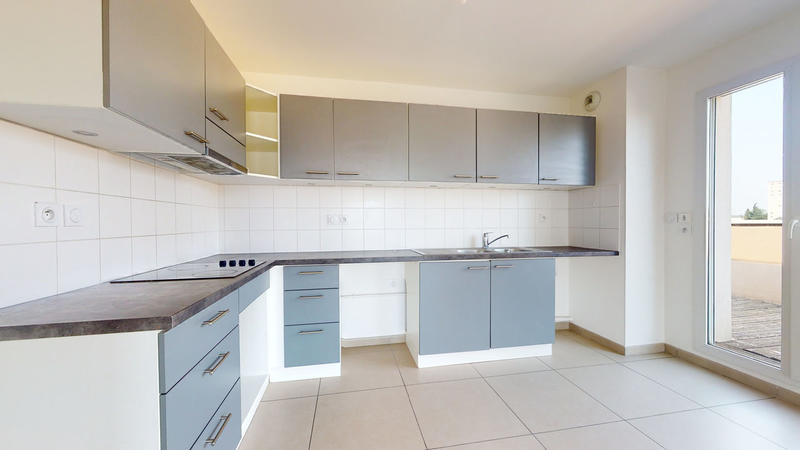 Appartement - 115 m² - 5 pièces