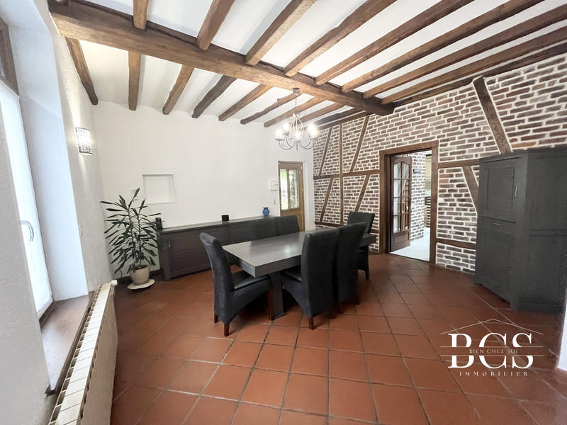 Maison - 140 m² - 8 pièces