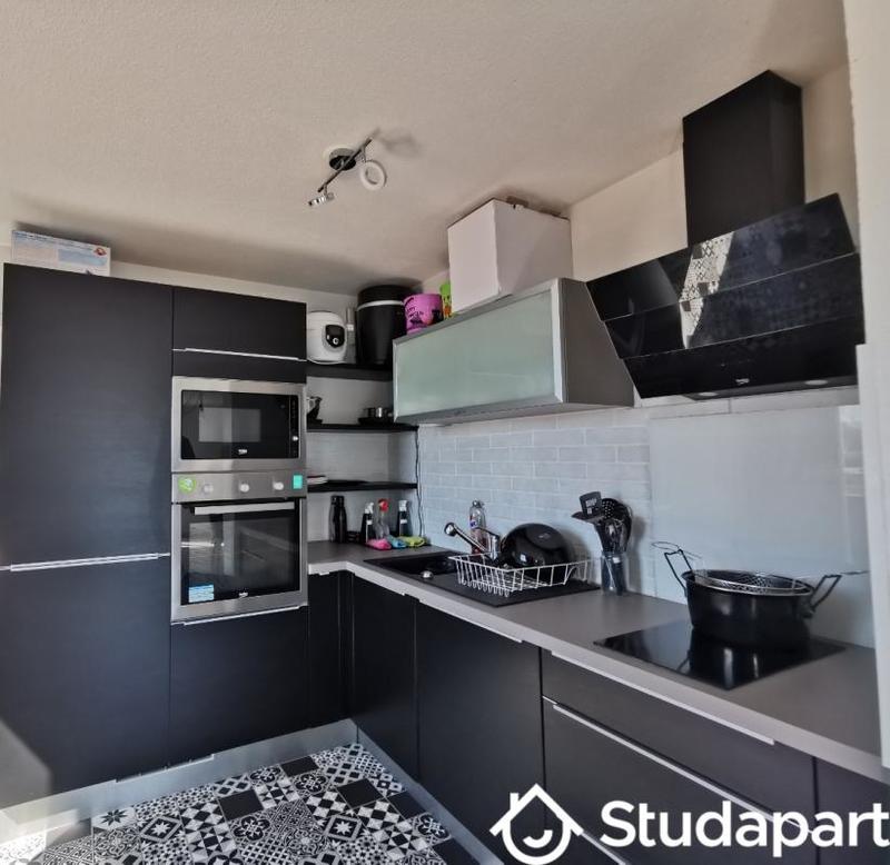 Chambre - 12 m² - 1 pièce