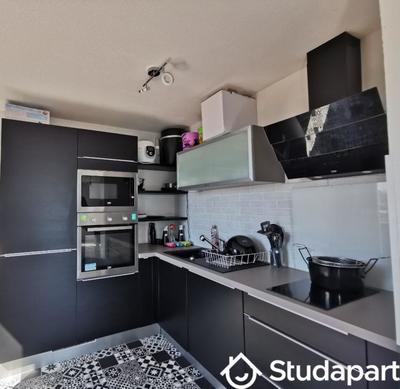 Chambre - 12 m² - 1 pièce