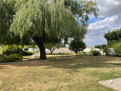 Maison - 188 m² - 9 pièces