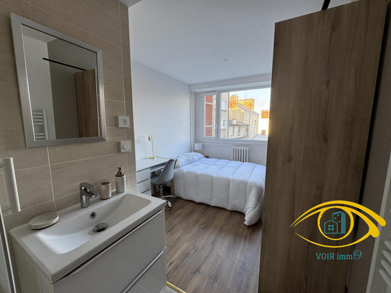 Appartement - 83 m² - 6 pièces