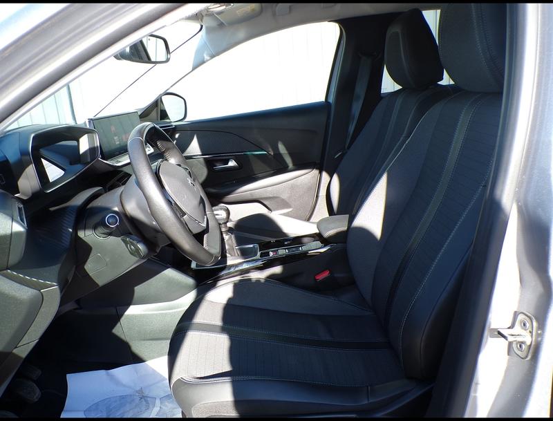 Peugeot 208 Bhdi 100 Allure Bus Bvm