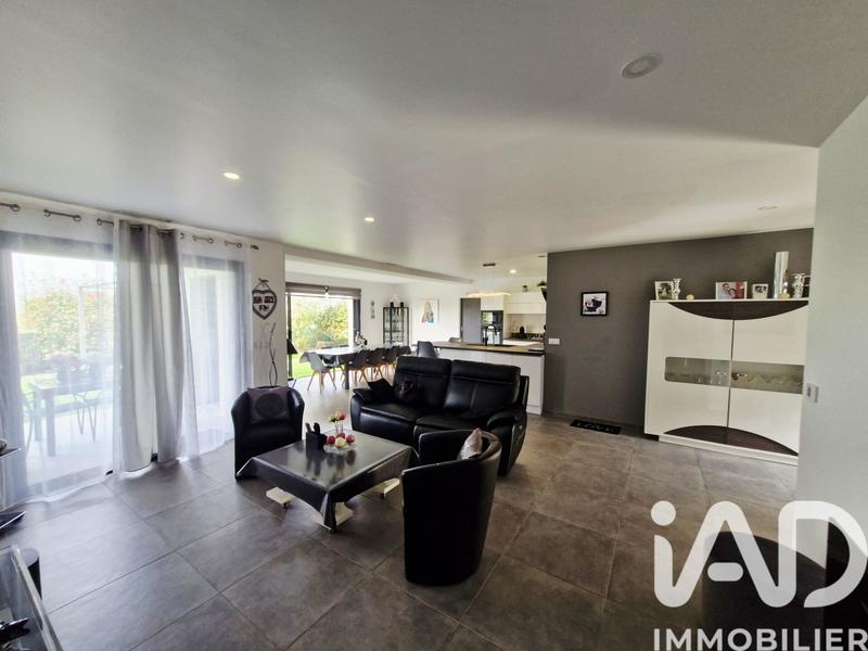 Maison - 123 m² - 4 pièces