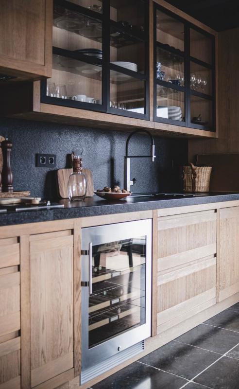 Chaumière - 296 m² - 8 pièces