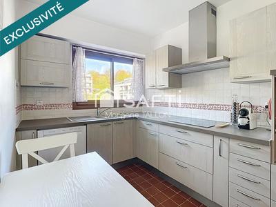 Appartement - 81 m² - 4 pièces