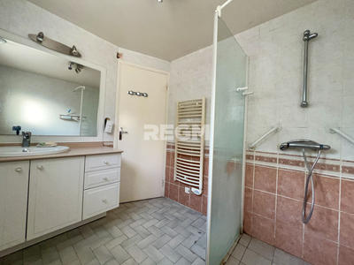 Maison - 90 m² - 3 pièces