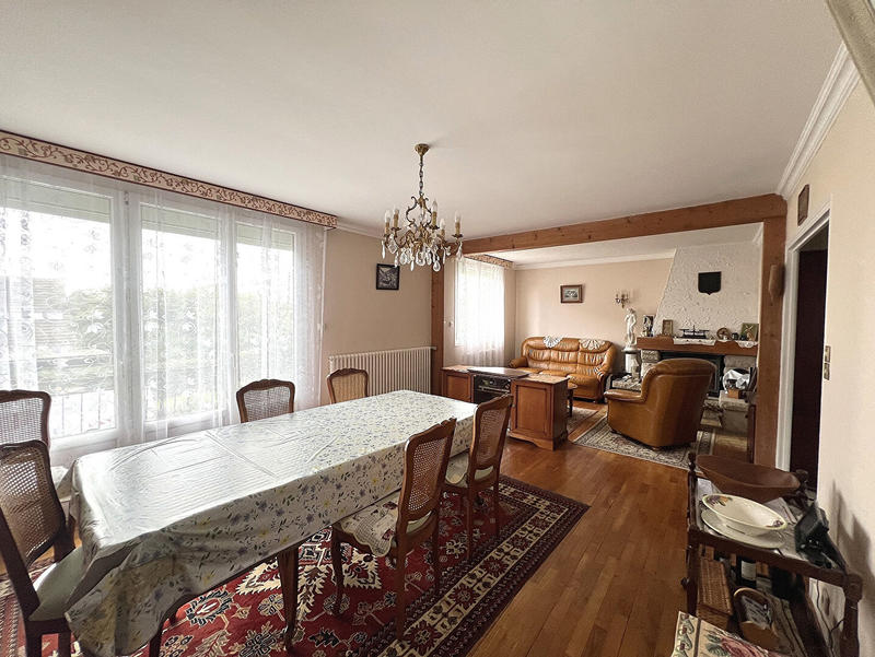 Maison - 145 m² - 5 pièces