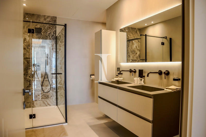 Appartement - 110 m² - 3 pièces