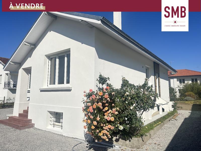 Maison - 92 m² - 4 pièces