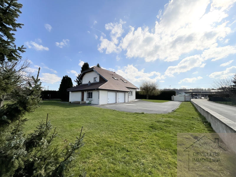 Maison - 197 m² - 4 pièces