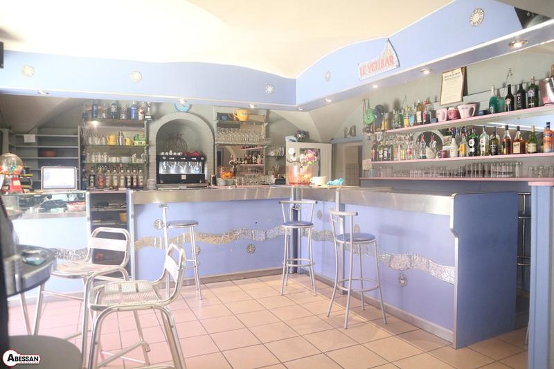 Fonds de commerce - 140 m²