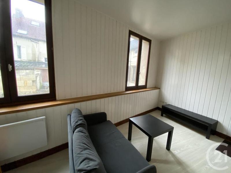 Studio - 21 m² - 1 pièce
