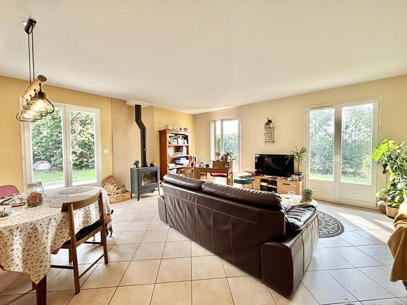 Maison - 103 m² - 4 pièces