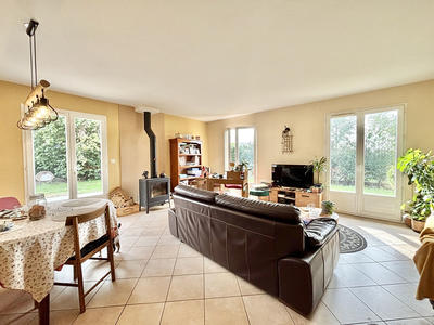 Maison - 103 m² - 4 pièces