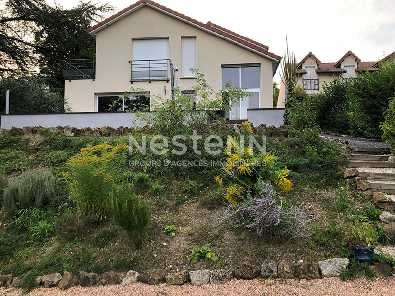 Maison - 190 m² - 6 pièces