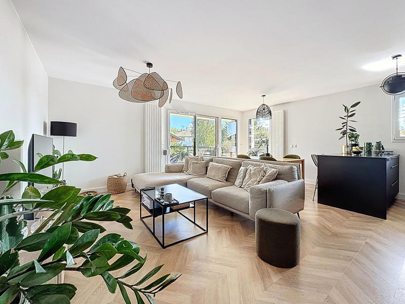 Appartement - 85 m² - 4 pièces