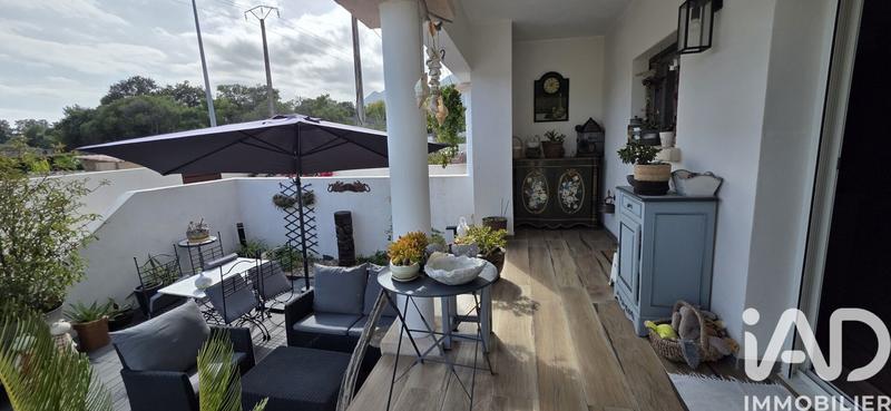 Appartement - 98 m² - 4 pièces