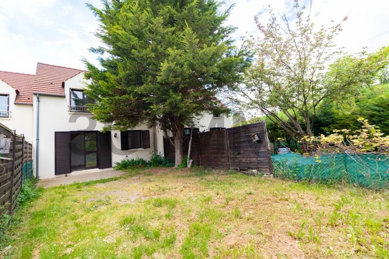 Maison - 94 m² - 4 pièces