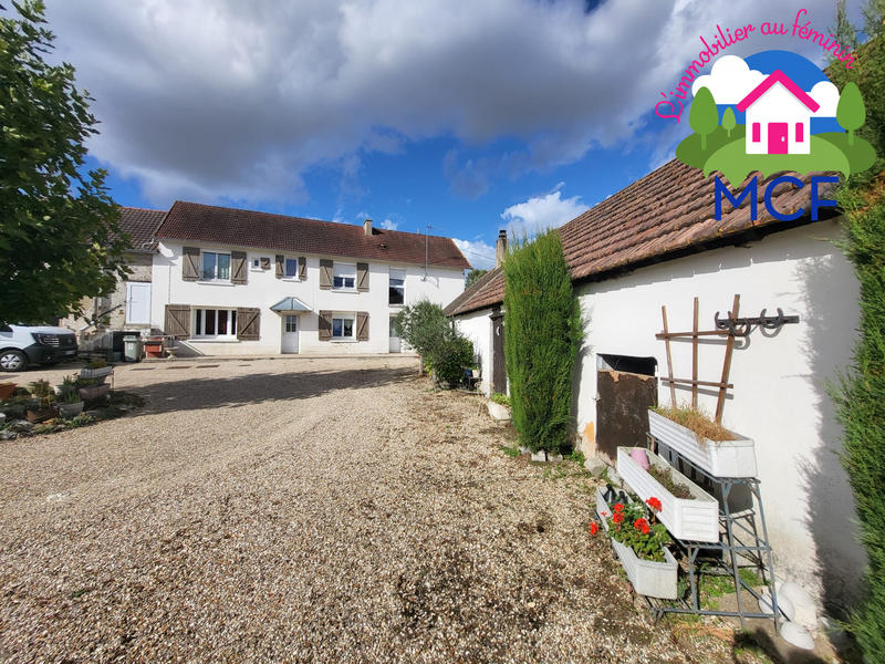 Maison ancienne - 175 m² - 6 pièces