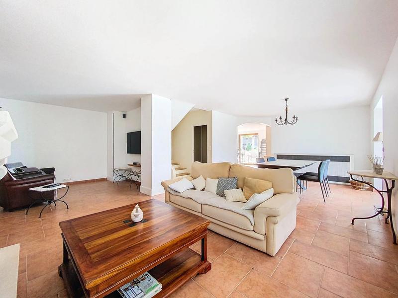 Villa - 155 m² - 4 pièces