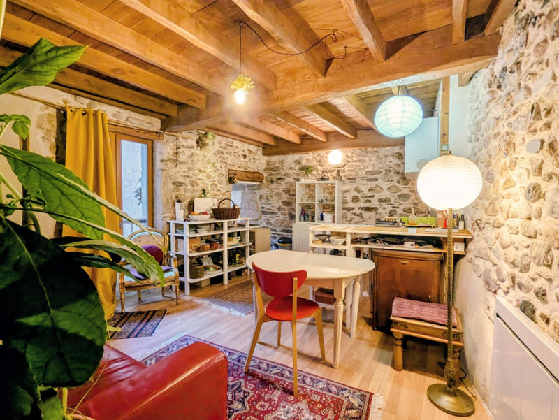 Maison de village - 67 m² - 4 pièces