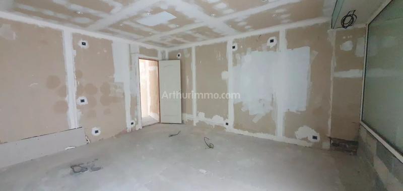 Bureau - 30 m² - 2 pièces