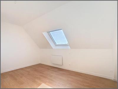 Maison - 106 m² - 5 pièces