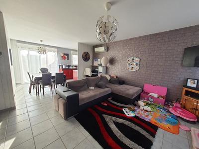 Maison - 110 m² - 6 pièces