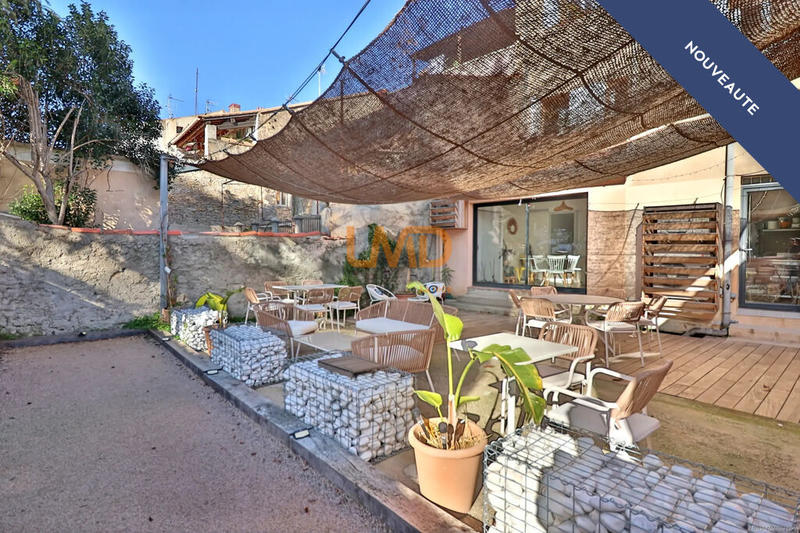 Fonds de commerce - Bureau - 121 m²