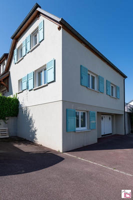 Maison - 113 m² - 5 pièces