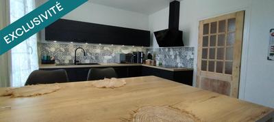 Maison - 140 m² - 5 pièces