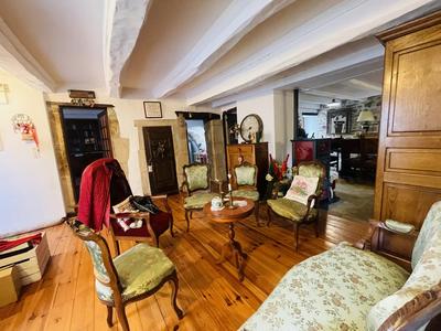 Maison - 130 m² - 4 pièces