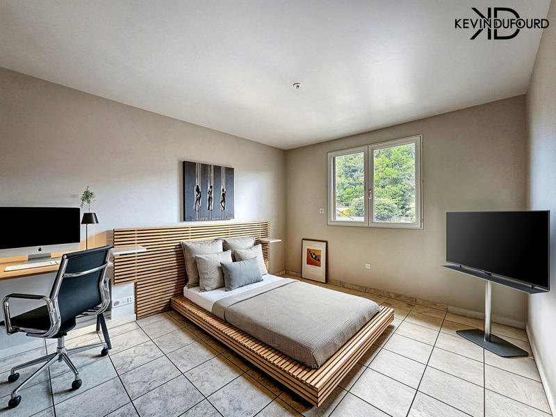 Immeuble - 200 m² - 10 pièces