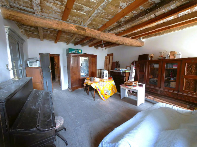 Maison de village - 115 m² - 8 pièces