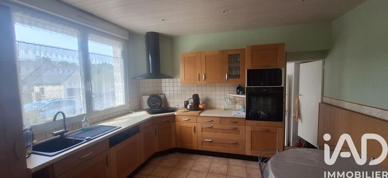 Maison - 163 m² - 7 pièces