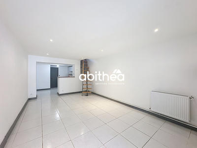 Maison - 77 m² - 4 pièces