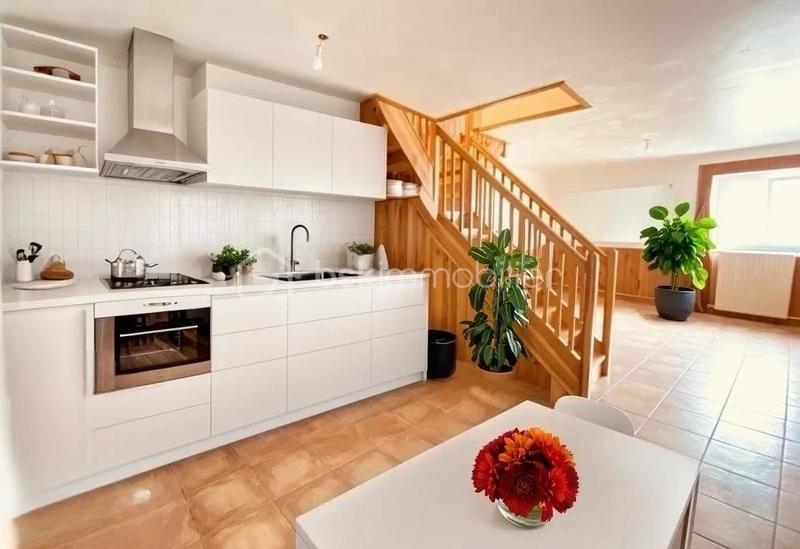 Duplex - 82 m² - 4 pièces