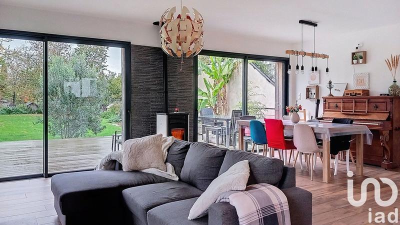 Maison - 132 m² - 6 pièces