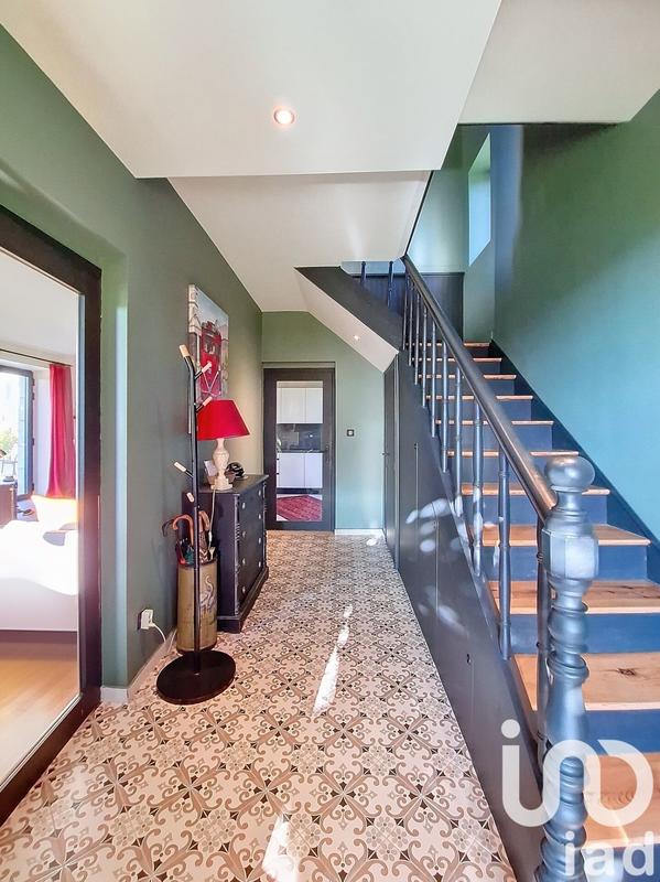 Maison - 170 m² - 6 pièces